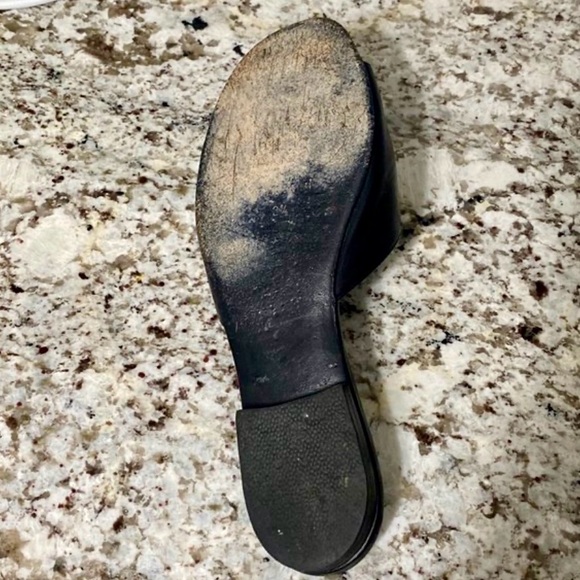 Authentic Chanel Camellia lambskin mules - Picture 6 of 7